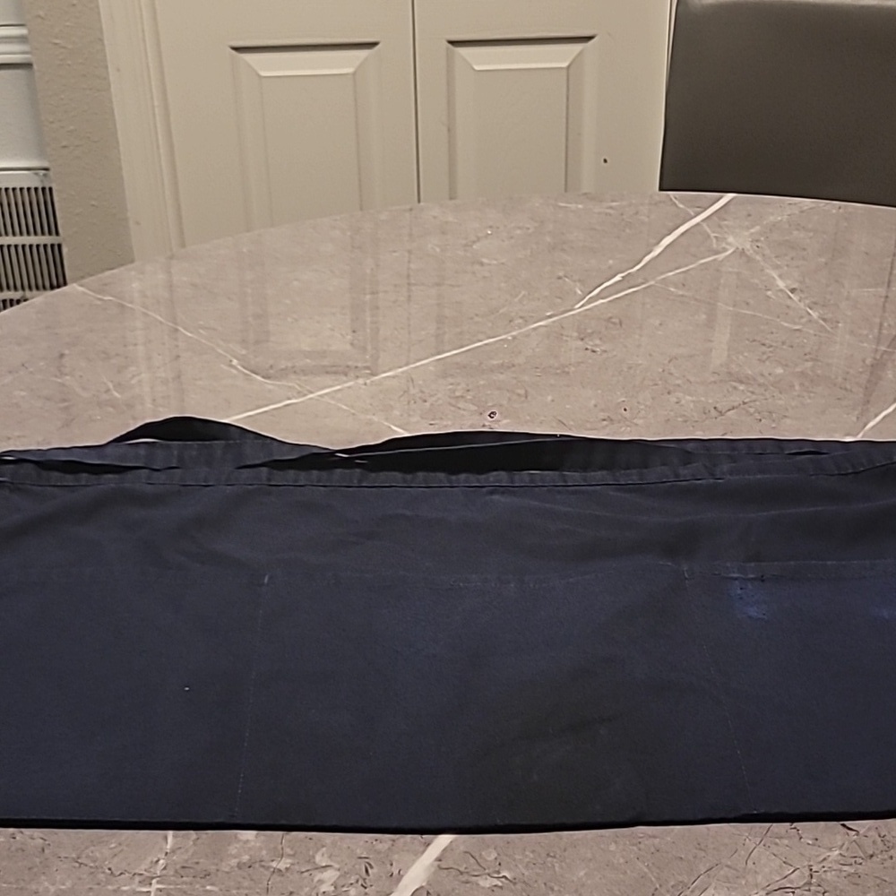 Server apron 3 department in the front
